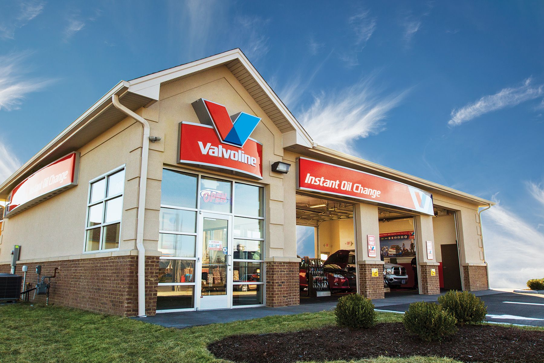 auto-repair-shop-hq-valvoline-instant-oil-change-3